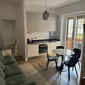 https://appartamento-zona-san-siro-citylife.italymilanhotels.net
